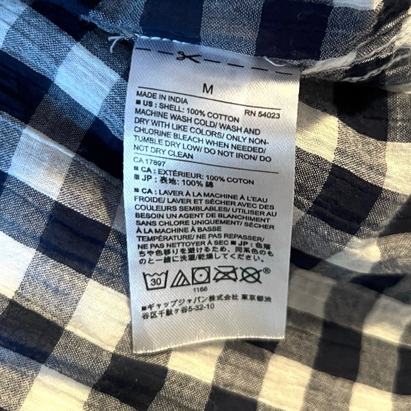 Banana Republic Gingham Navy Blue White check button-down blouse - Picture 4 of 5